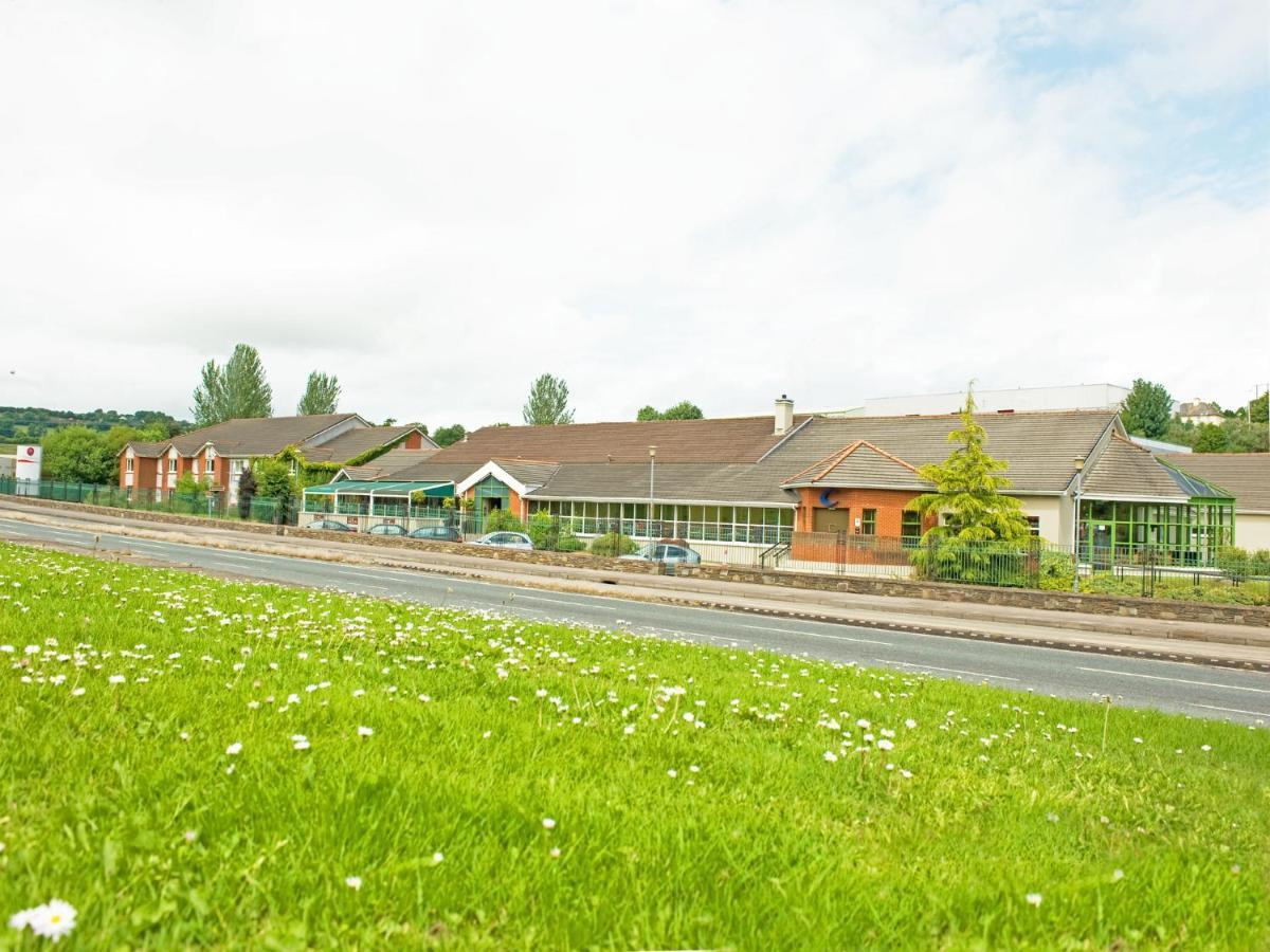 Great National Commons Inn Hotel Cork Exterior photo